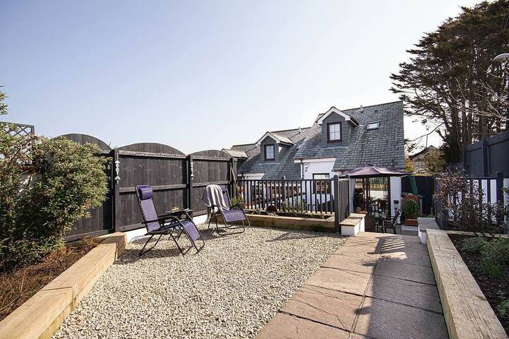 Holiday rental for 6 people, with garden in Crantock