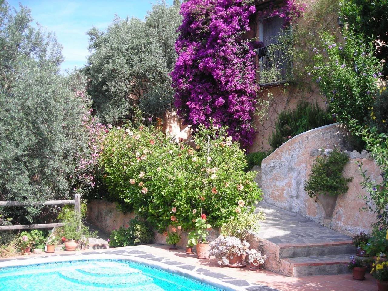 Gemütliches Ferienhaus in Tíjola mit Grill, Garten und Terrasse in Órgiva, Provincia de Granada
