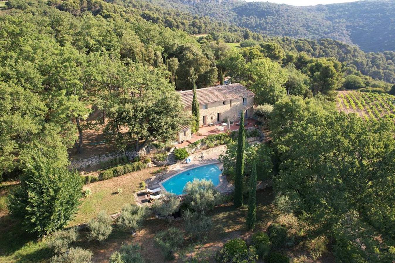 Pool, Villa La Colline, beautiful view of Mt Ventoux in Suzette, Vaucluse