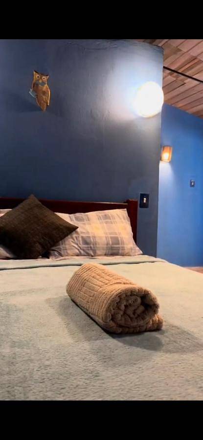 Maison d’hôte pour 2 personnes, avec terrasse ainsi que jardin et vue, animaux acceptés à Belém