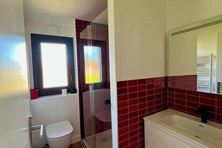 Villa pour 10 personnes, avec jacuzzi ainsi que balcon et jardin à Anglet - 4
