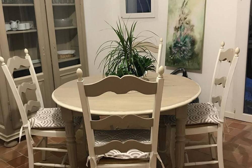 Entire apartment, Le Haut Villa 2 Pièces 56m2 + Terrasse 40m2 Belle Vue Avec Piscine Privée, in Auribeau-sur-Siagne, Cannes region