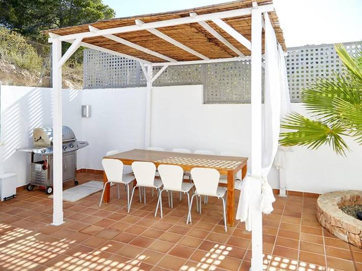 Villa pour 10 personnes, avec jardin et piscine ainsi que terrasse et jacuzzi à Madrid - 4