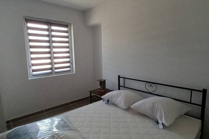 Location de vacances pour 2 personnes, avec jardin et terrasse, animaux acceptés à Gras - 2