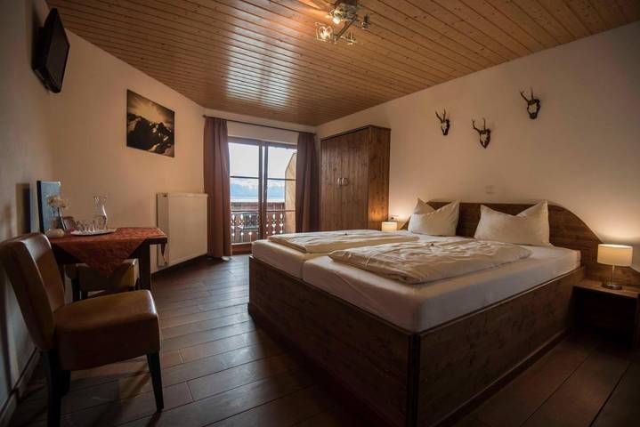 Hotel für 2 Personen, mit Terrasse im Tölzer Land - 3