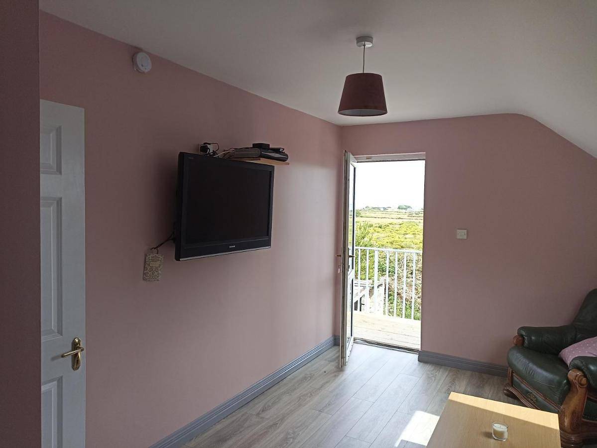 Entire apartment, Three-Bedroom Apartment in Achill Island