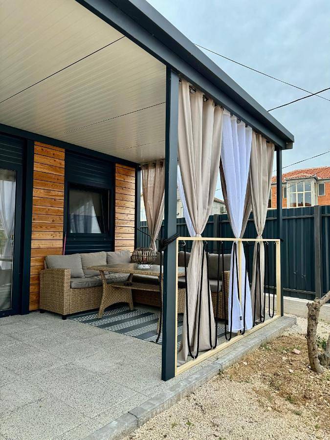 Camping pour 5 personnes, avec jardin à Pakoštane - 4