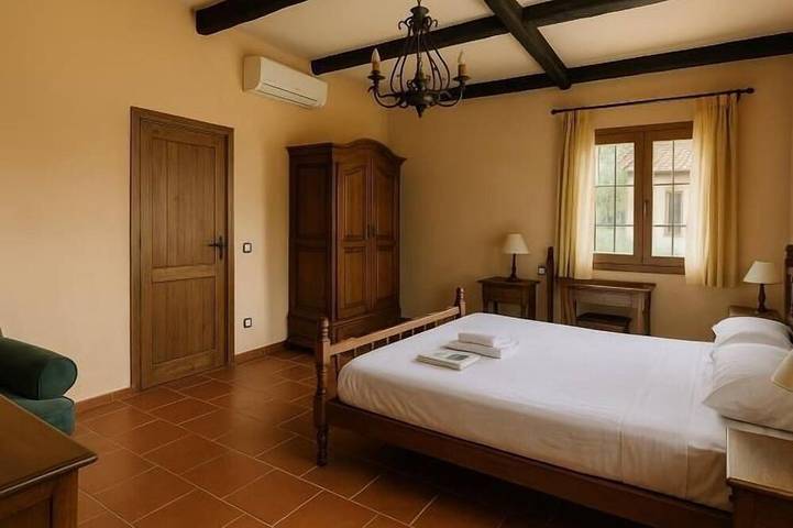 Apartamento entero, Espacio Sangha Entero 13 Habitaciones. in Mora (Toledo), Provincia de Toledo