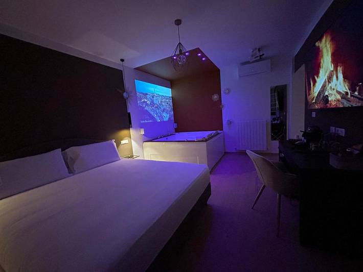 Maison d’hôte pour 2 personnes, avec jacuzzi et sauna dans Santo Stefano - 2