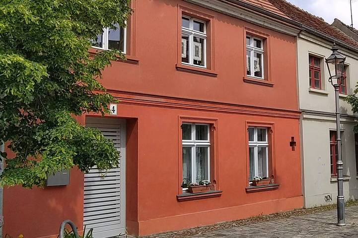 Fachwerkhaus Omas Linde - individuell Wohnen in Brandenburg an der Havel in Brandenburg an der Havel