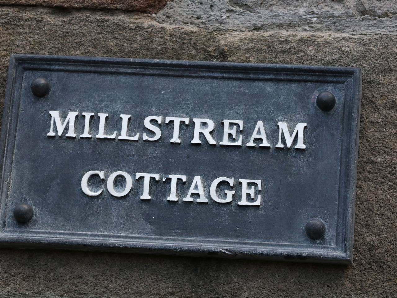 Millstream Cottage in Castleton, Derbyshire