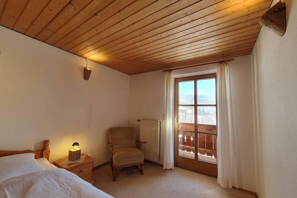 Ganze Wohnung, Ferienwohnung links - Prümbachhof in Weissbach an der Alpenstrasse, Schneizlreuth