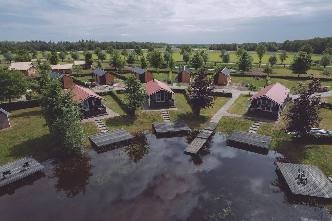 Vakantiepark Eigen Wijze — Der gesamte Ferienpark + angrenzendes Aktivitätsgelände (4000 Personen) in Bant, Ijsselmeer