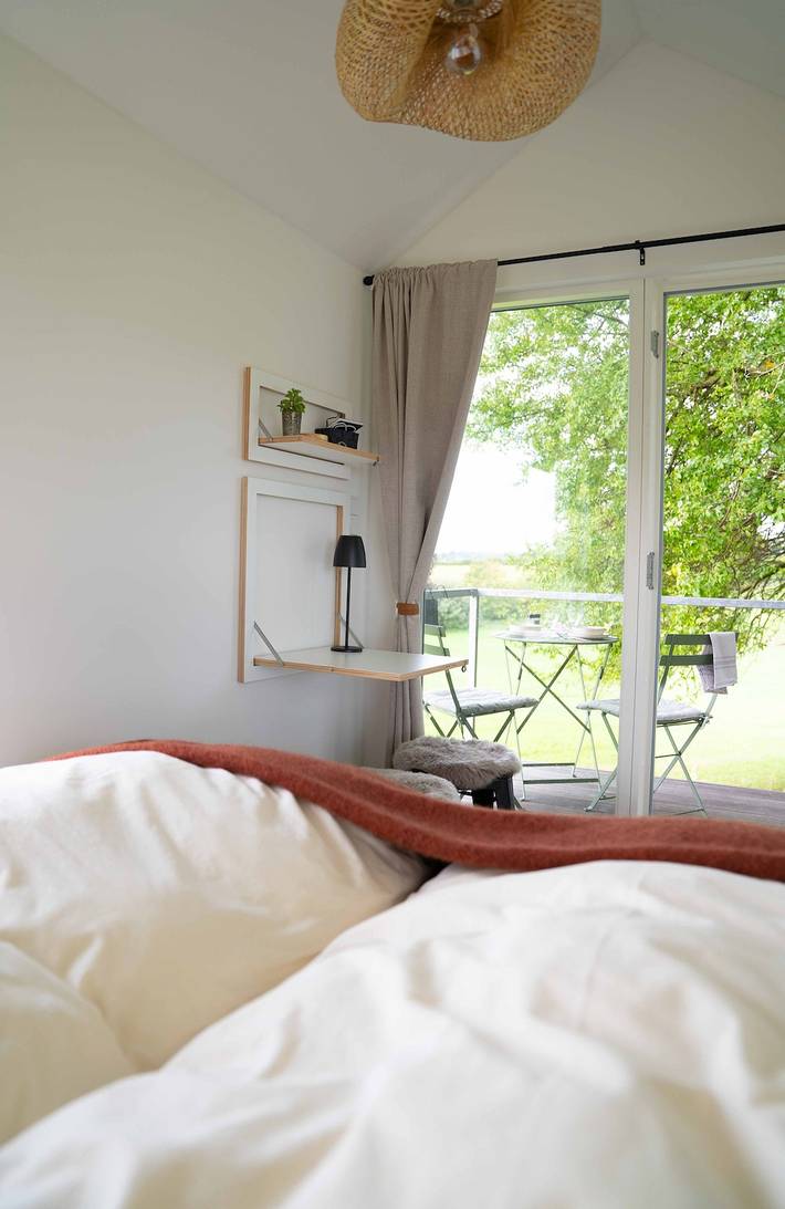 Wohnwagen für 2 Personen, mit Terrasse und Garten sowie Ausblick in Oersberg - 4