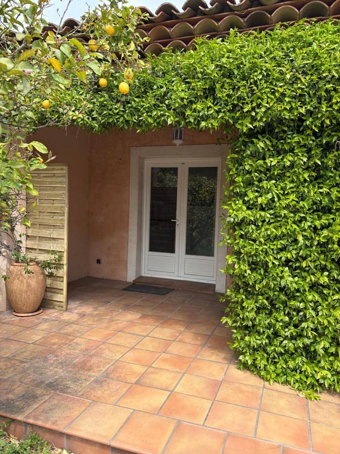 Appartement de vacances pour 2 personnes, avec terrasse, animaux acceptés