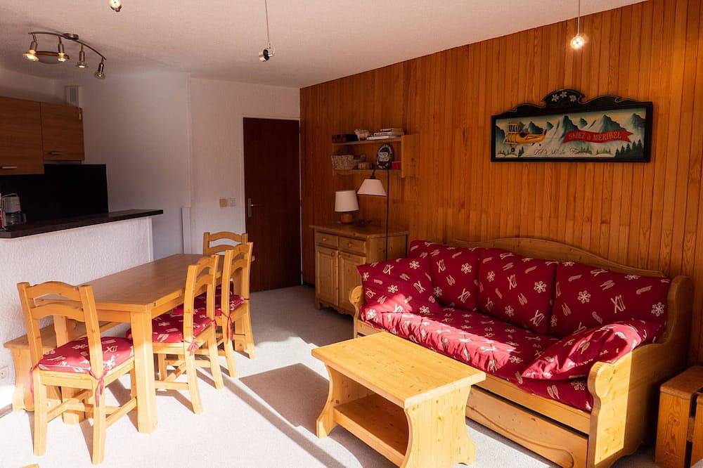 Apartamento entero, Apartamento en Méribel Mottaret - 2 habitaciones, 4ª planta, balcón sur, no fumadores in Méribel-Mottaret, Les Allues