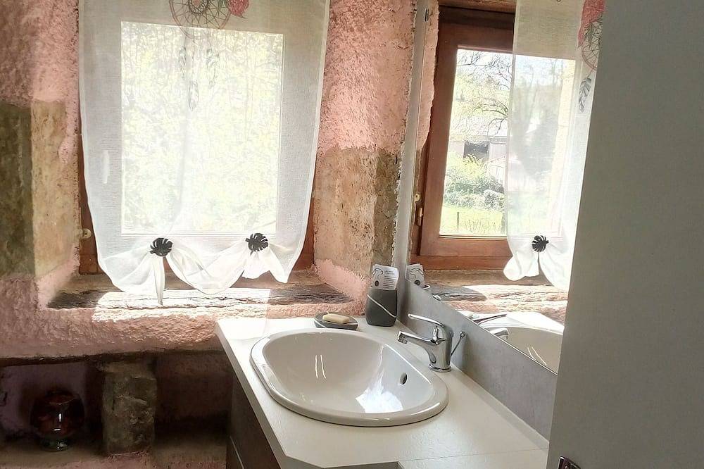 Le Pigeonnier Gite de Charme à la Campagne, au Calme in Palmas-d'Aveyron, Aveyron