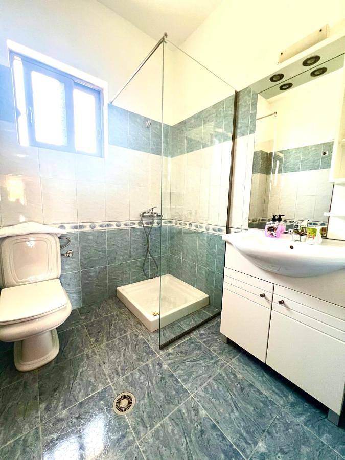 Premier One-Bedroom Apartment in Ksamil, Wlora