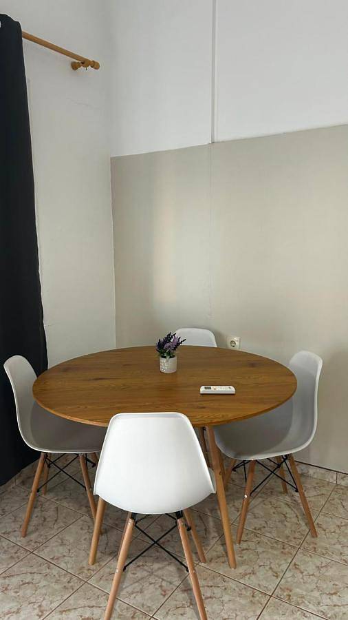 Chambre d’hôte pour 4 personnes, avec Terrasse ainsi que Jardin et Vue dans Cos - 3