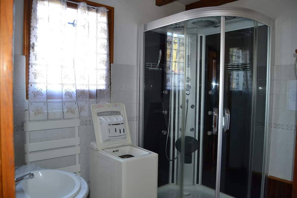Appartement entier, Très bel appartement classé 2 étoiles in Saint-Jean-Pied-de-Port, Région de Bayonne