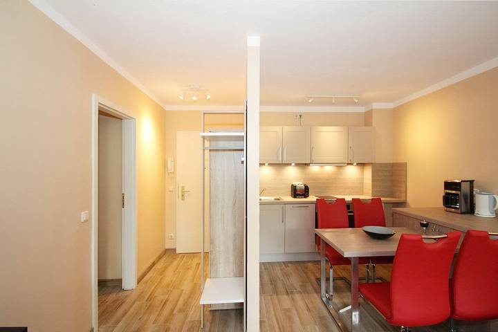 Ferienwohnung für 3 Personen, mit Terrasse in Timmendorfer Strand - 2