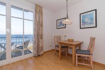 Ferienwohnung Am Strand für 2 Personen in Kühlungsborn, Mecklenburgische Ostseeküste, Bild 4