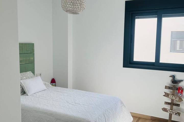 Chalet für 8 Personen, mit Terrasse und Garten - 1