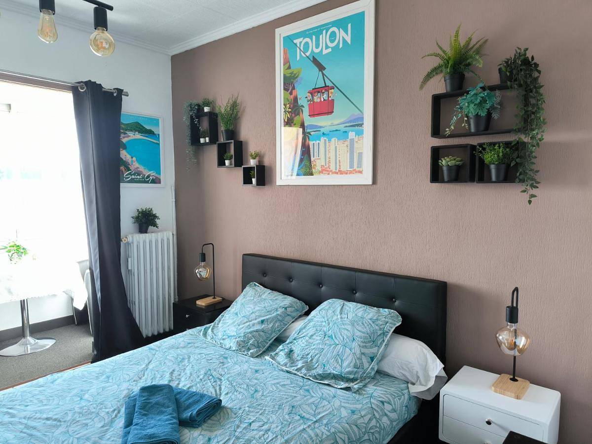 Double Room with Sea View in Toulon, Côte méditerranéenne (France)