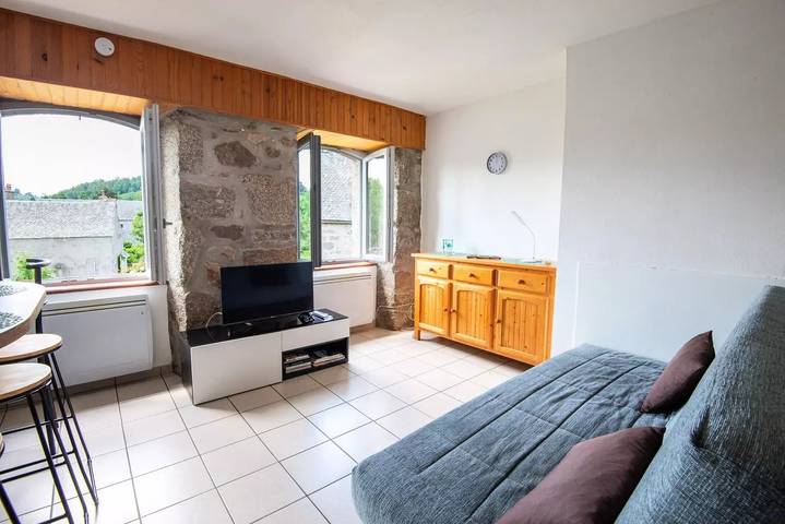 Gîte pour 5 personnes, avec jardin à Grandvals - 4