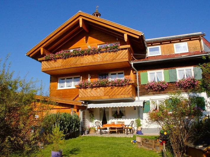 Ferienhaus für 4 Personen, mit Terrasse und Garten in Riezlern - 2