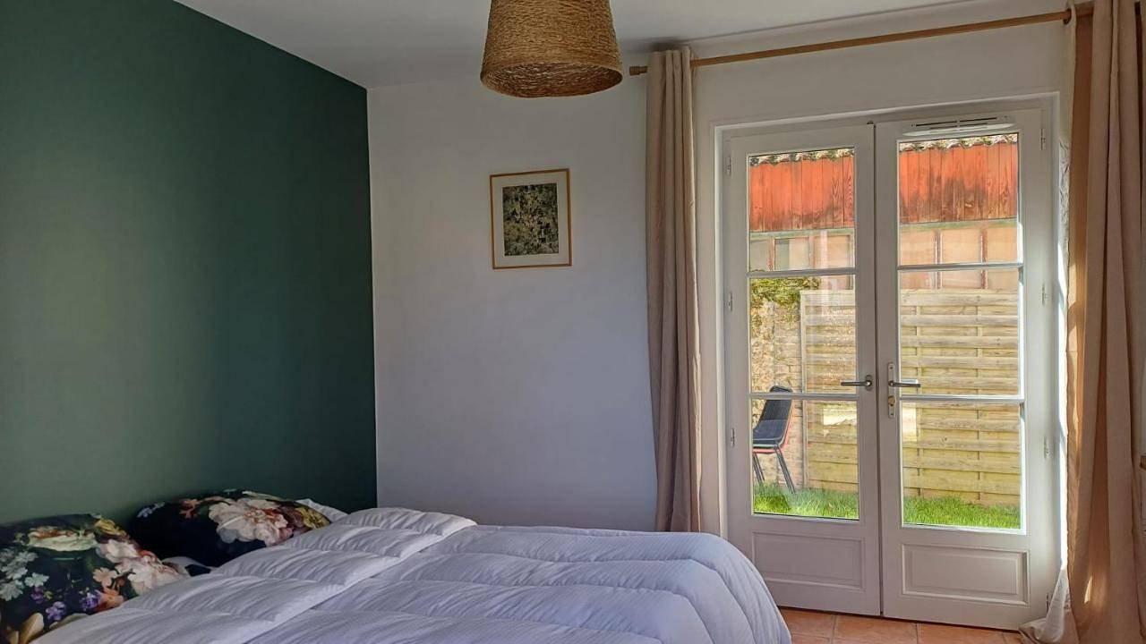 Double Room with Terrace in Boissy-lès-Perche, Région de Dreux