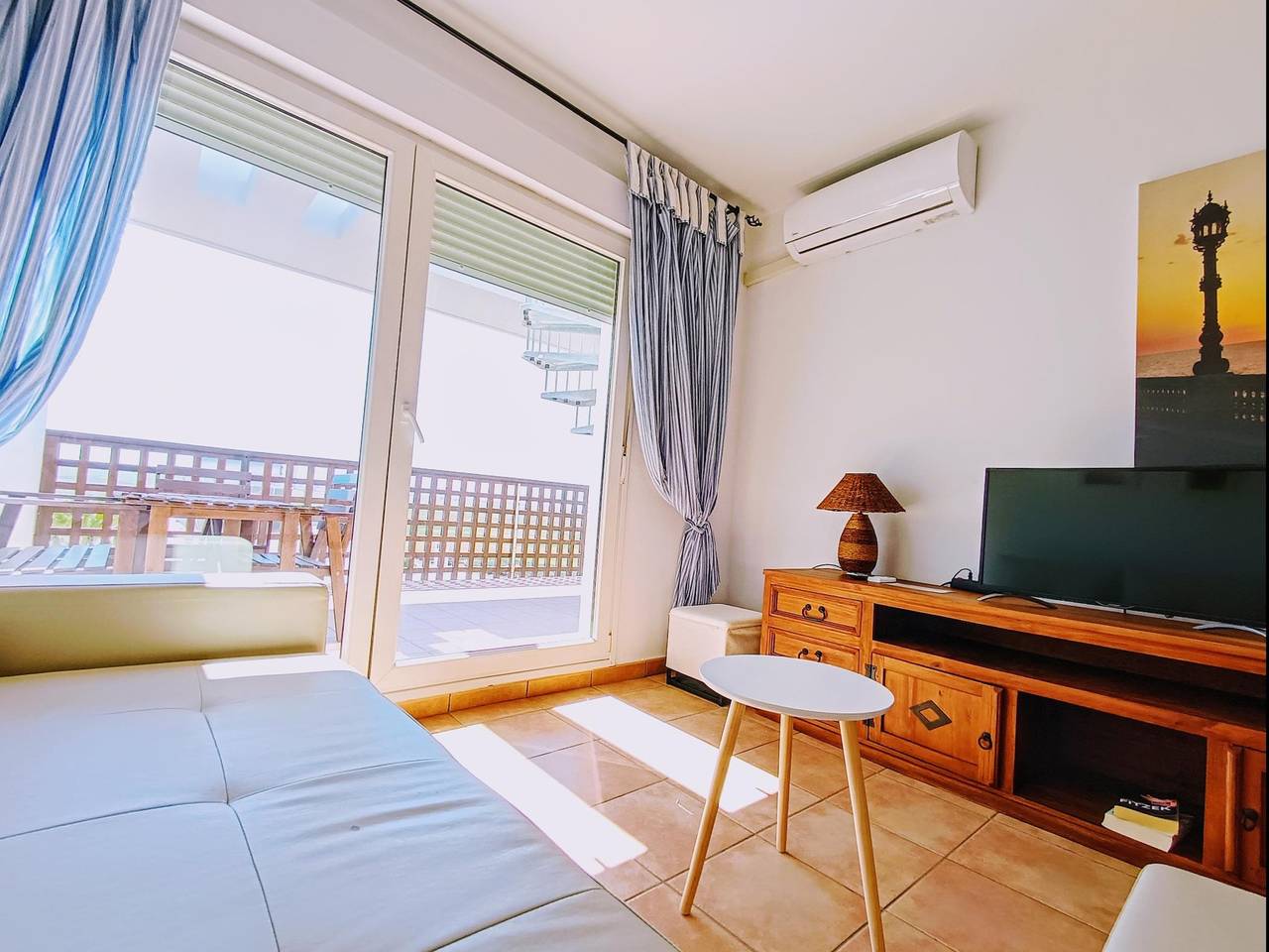 Apartamento vacacional entero, Un dormitorio, a 600 mts de la playa in Conil de la Frontera, Costa de la Luz
