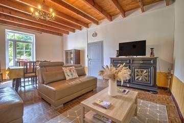 Location De Vacances pour 5 Personnes dans Sadillac, Dordogne, Photo 2