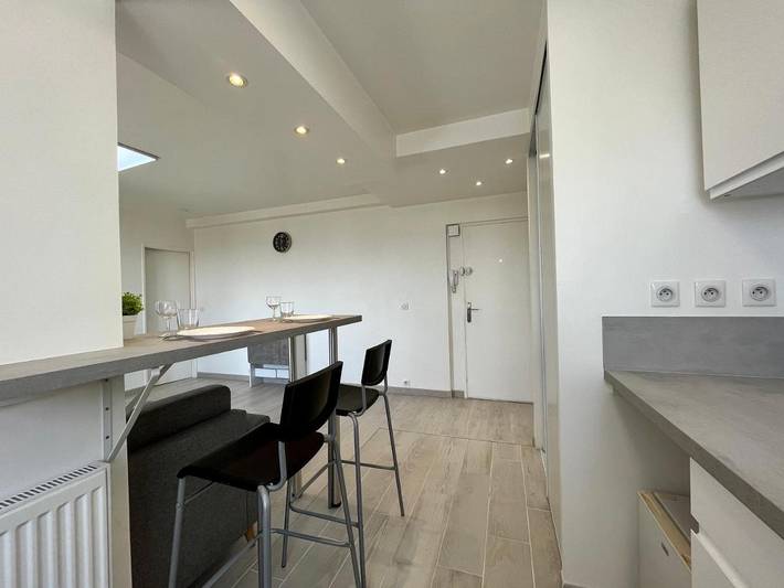 Gîte pour 4 personnes, avec balcon à Bourg-la-Reine - 2