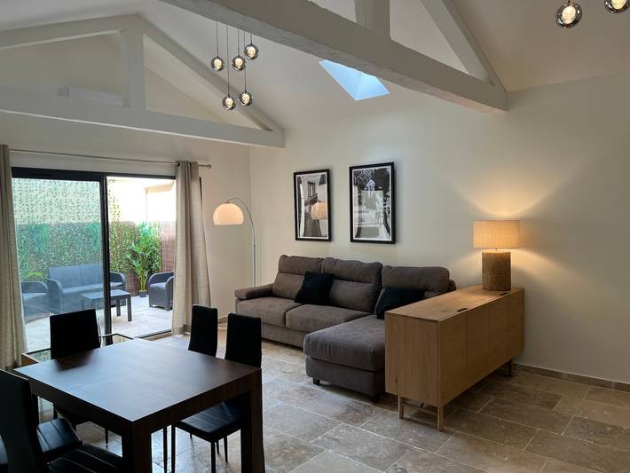 Entire apartment, Apartment 'Centre Historique Bel' with Private Terrace, Wi-Fi and Air Conditioning in Aix-en-Provence, Mediterranean Coast (France)