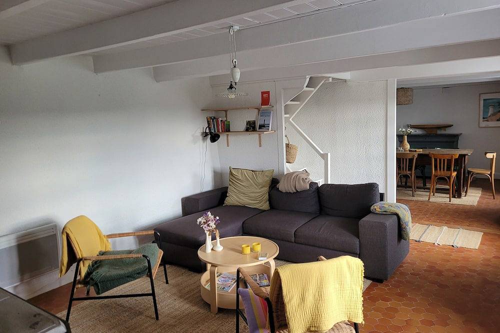 Tipoz'Immo • Maison Bleue Walking distance to the beach • Surf spot • garden in Penhors, Pouldreuzic