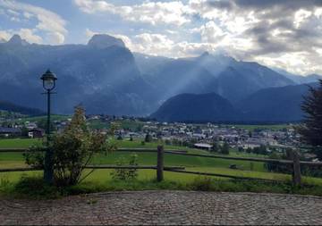 Chalet für 4 Personen, mit Pool und Ausblick sowie Garten und Terrasse, mit Haustier in Abtenau