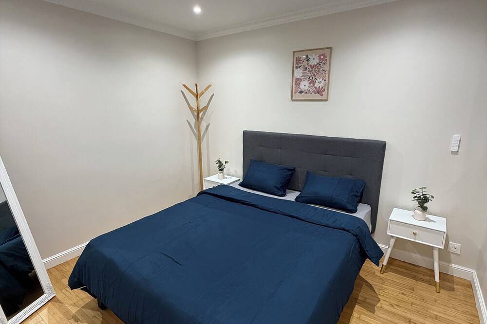 Ganze Wohnung, Elegant Paris Apartment – 1 Minute from the Metro in Montreuil, Seine-Saint-Denis