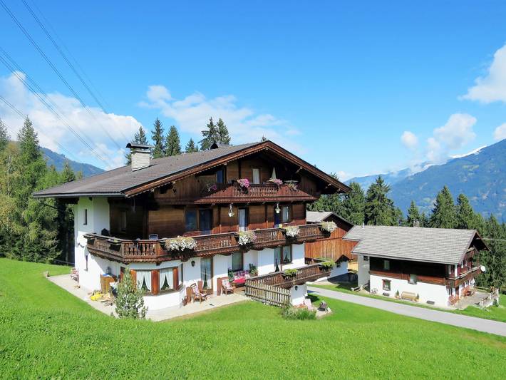 Ferienwohnung für 3 Personen, mit Balkon und Garten in Kaltenbach
