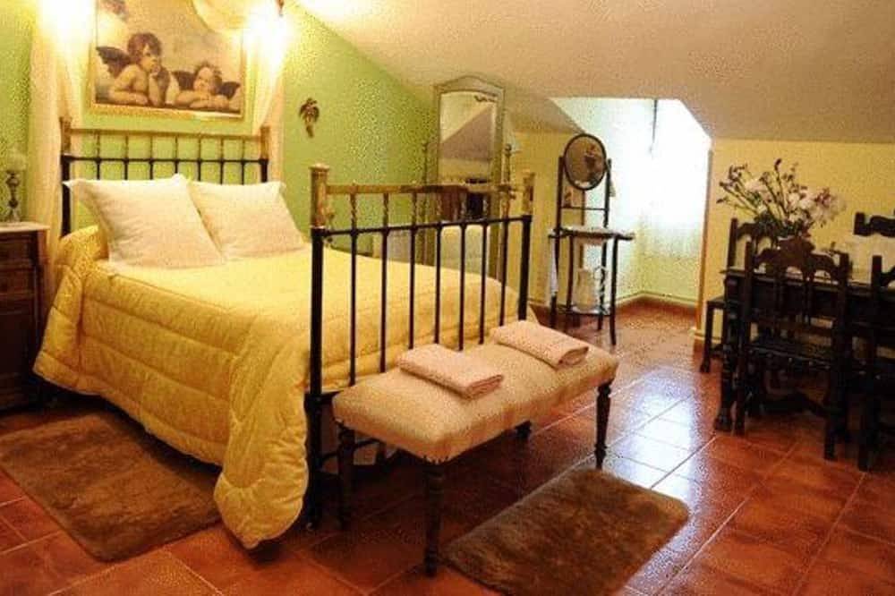 Entrevolcanes Rural House in Almagro, Ciudad Real Province