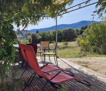Gîte pour 4 personnes, avec balcon à Les Assions