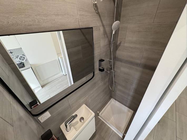 Gîte pour 2 personnes à Sérézin-du-Rhône - 4