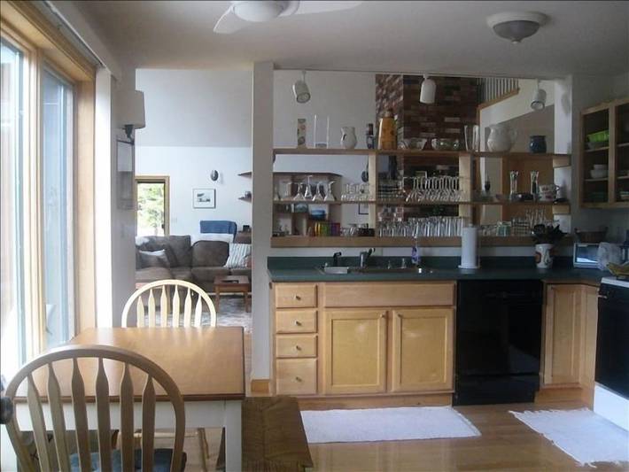 Cabin for 6 people, with yard and hot tub in Acadia National Park