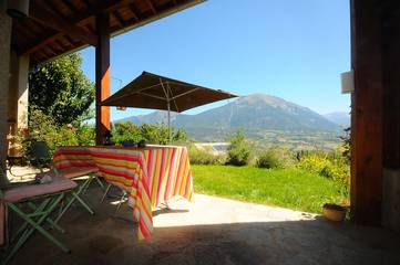 Gîte pour 8 personnes, avec jardin et balcon à Embrun