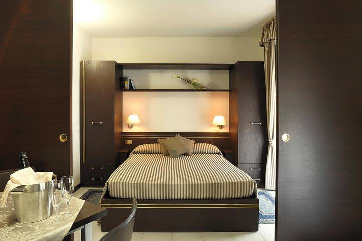 Appartement entier, Bel appartement à Loano avec piscine partagée in Loano, Riviera di Ponente
