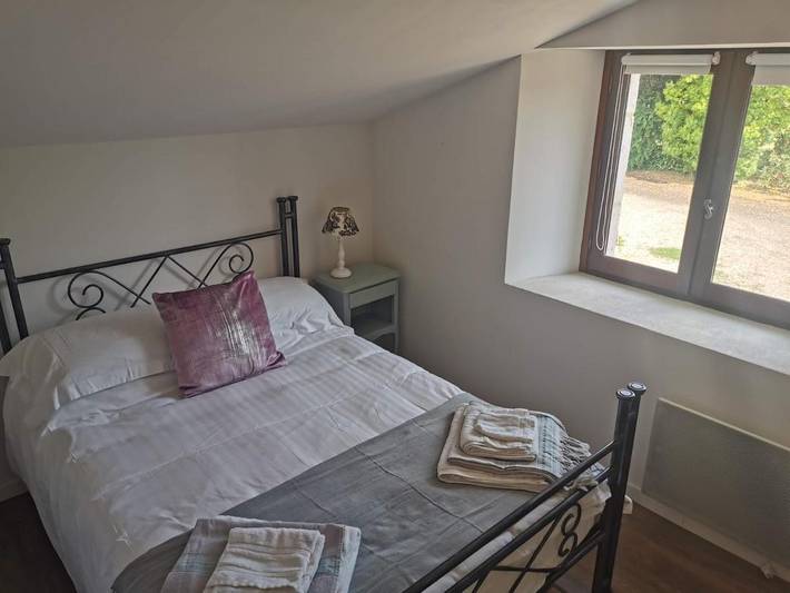 Location de vacances pour 6 personnes, avec piscine ainsi que jardin et terrasse, animaux acceptés à Loubès-Bernac - 4