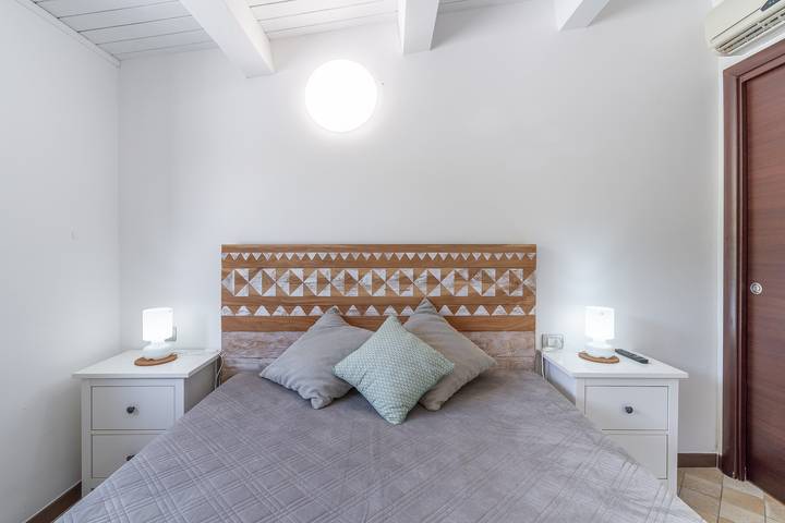 Double Room with Shared Terrace, Wi-Fi and Air Conditioning in Marzamemi, Pachino