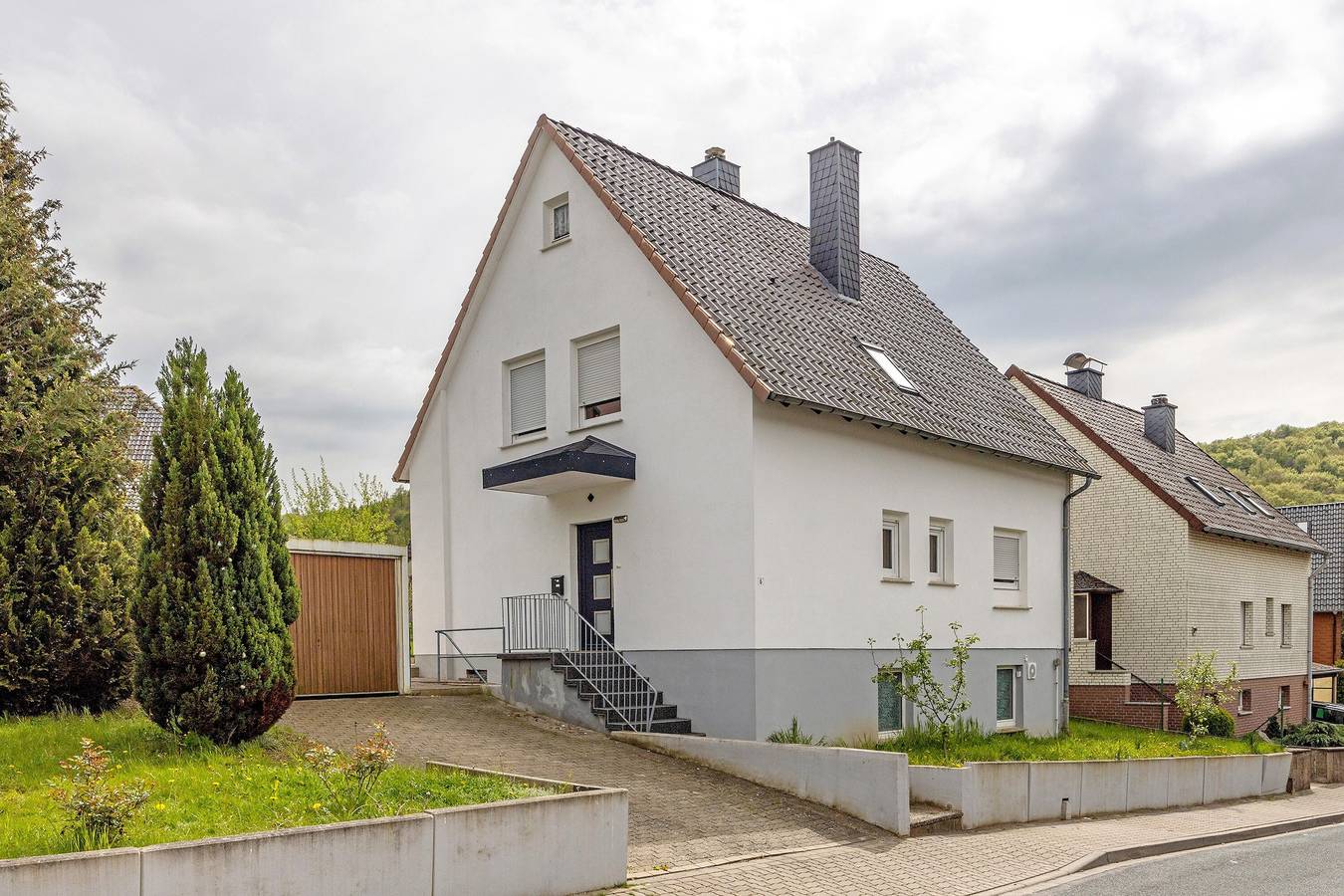 Gasthaus 'Haus Am Garten' mit privater Terrasse, Garten und Balkon in Alfeld (Leine), Landkreis Hildesheim