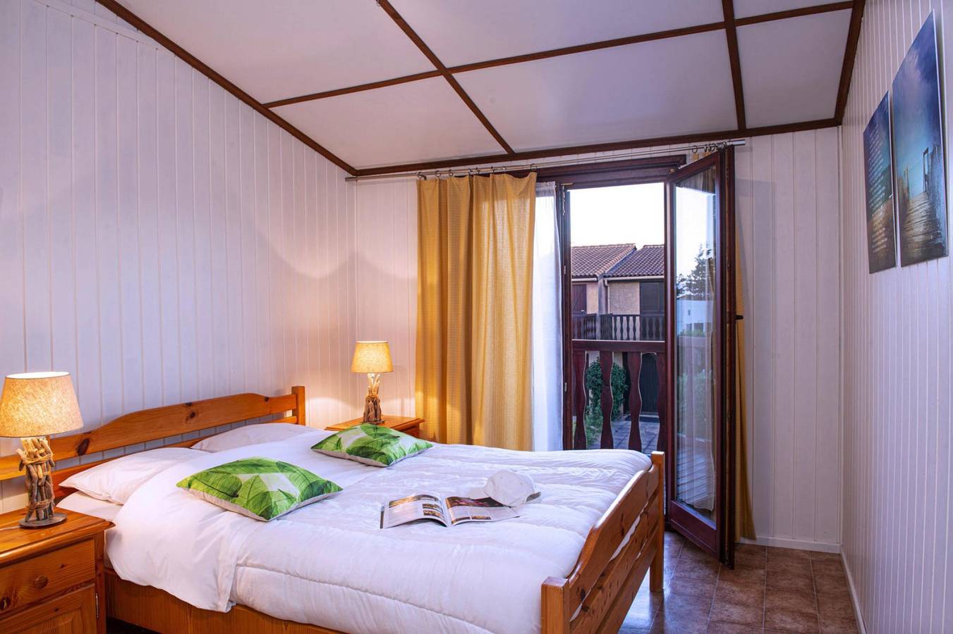 Beach House in Les Tamaris Portiragnes in Portiragnes Plage, Portiragnes