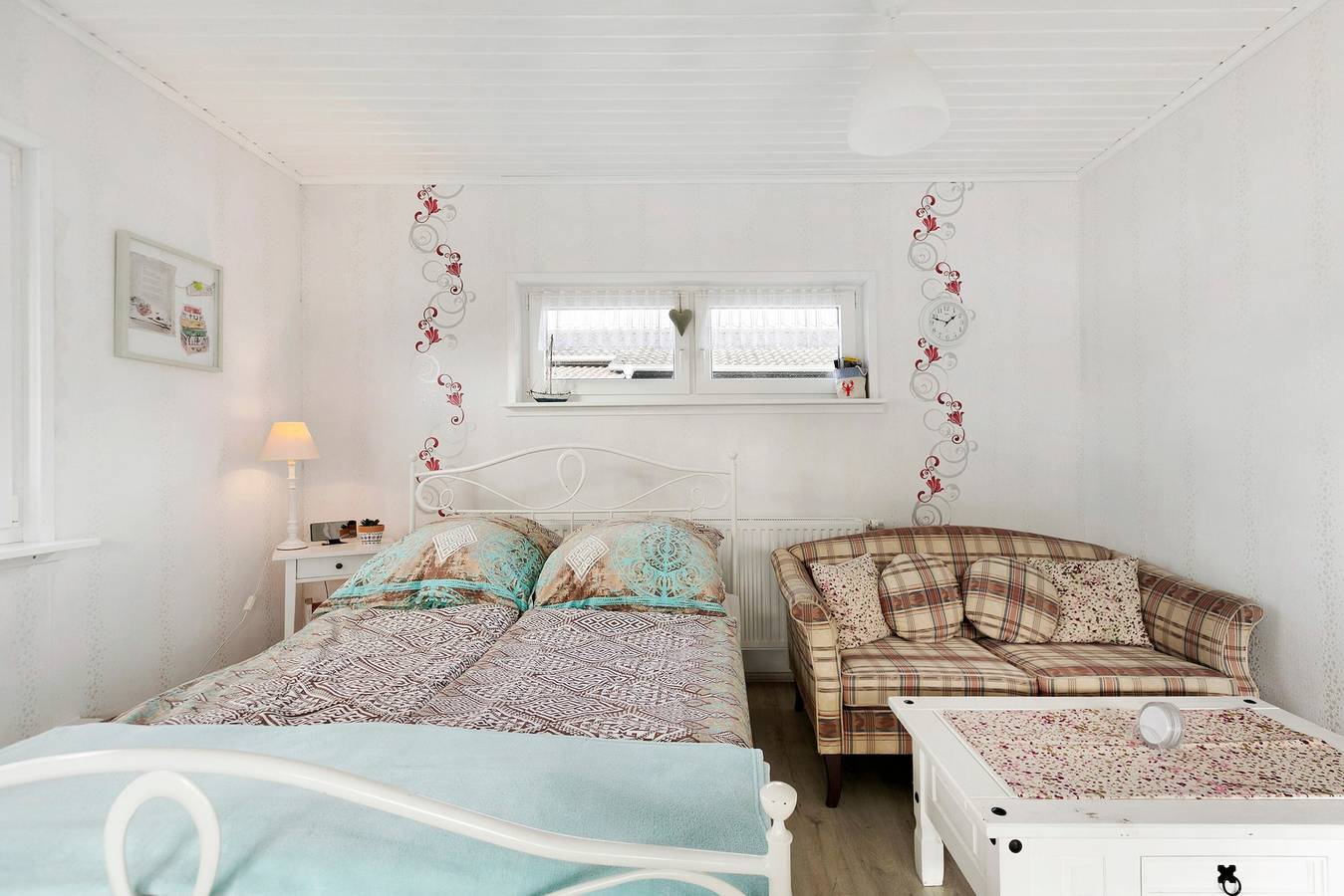 Ferienhaus 'Kleines Schweden' mit privater Terrasse und Wi-Fi in Hennstedt, Eider-Treene-Sorge